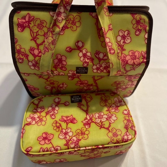 Vintage emilie SLOAN Toiletry & Makeup bag set - Picture 2 of 4